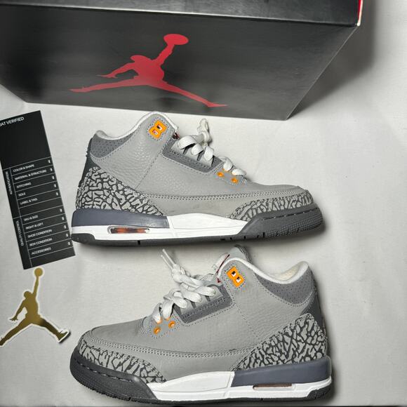 Size 4 - Nike Air Jordan 3 Retro GS Cool Grey 2021 Men's Shoes - Picture 2 of 11